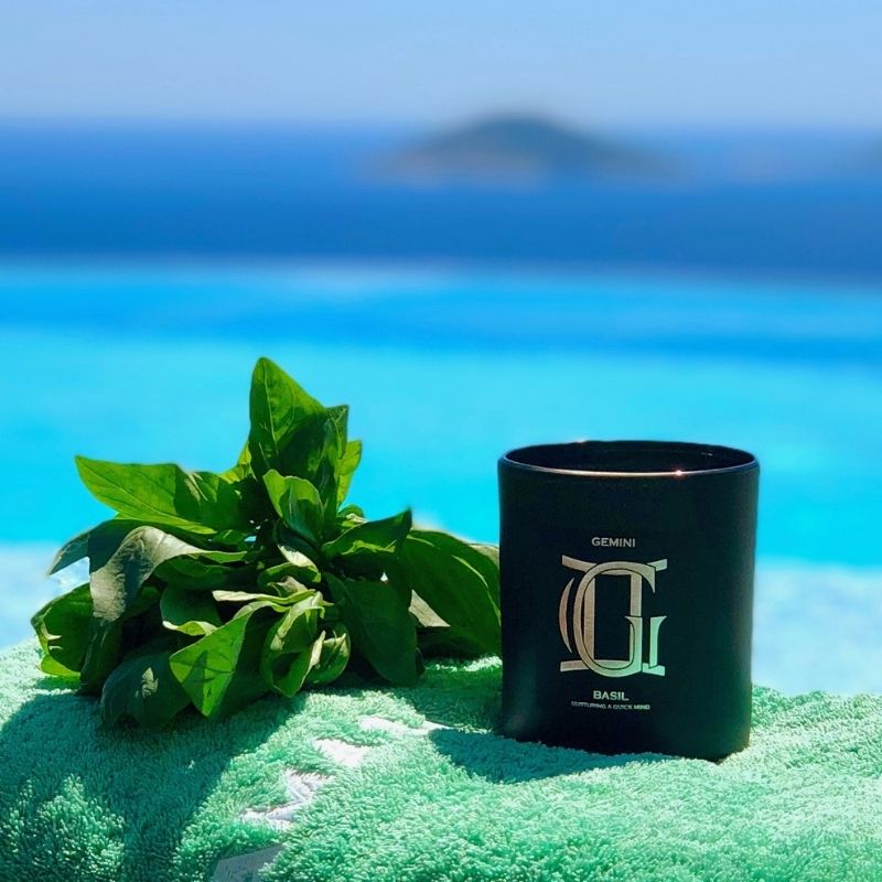 Illumine Gemini scented Candle in Kalkan